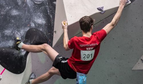 Artikelbild zu Artikel Höchstleistungen an der Wand: LM Bouldern